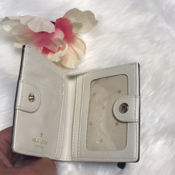 ♠️Small Late Spade bifold Wallet ♠️ - Picture 2 of 6